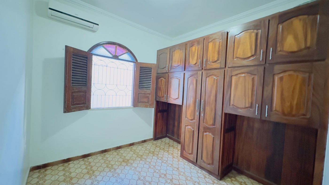 Casa, 3 quartos, 250 m² - Foto 12